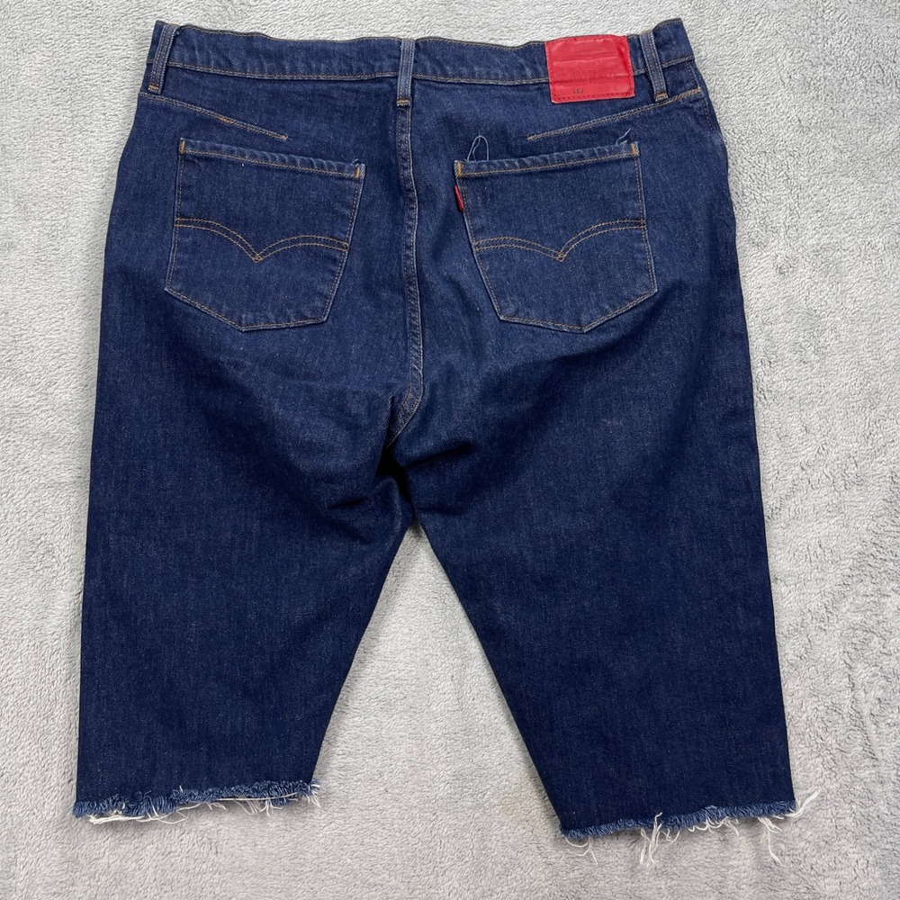 Levi's Premium Engineered Jean Shorts Women 34 Blue LEJ Cutoff Raw Hem Denim - Picture 4 of 16
